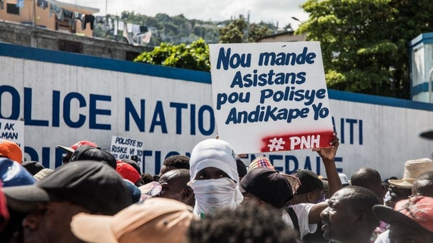 La colère des policiers fait planer la peur